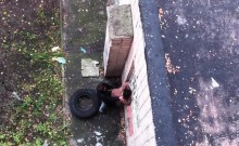 Amateur couple caught fucking outdoors