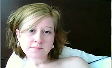 Webcam Teen blessed with that perfect innie pussy