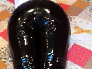 Squeezingmy ass in shiny vinyl pants