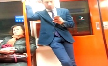 Str8 Bulge In Metro