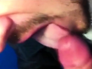 Cum sucker in public wc