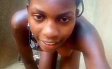 Black Teen Showing Her Beautiful Body 2981045607102369897459