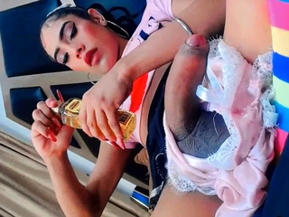 This Pretty Tranny Makes You Hard