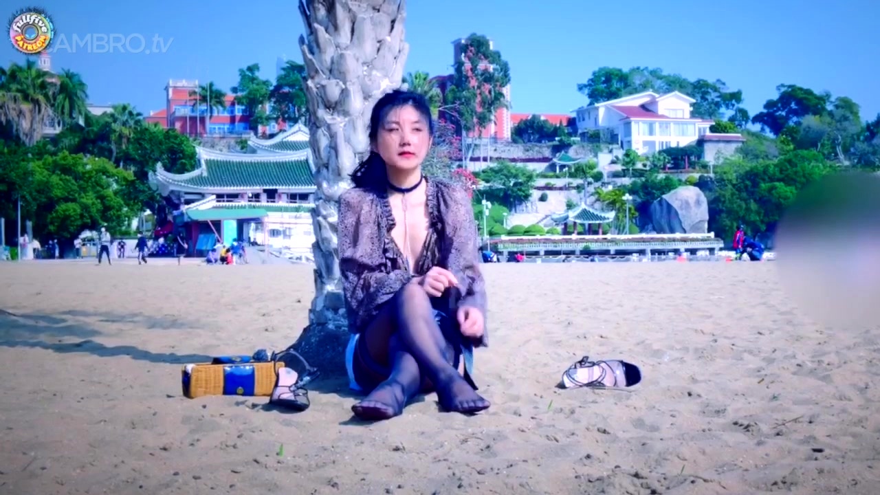 Free Mobile Porn - Fullfive-masturbating With Toy On The Public Beach -  6589923 - IcePorn.com