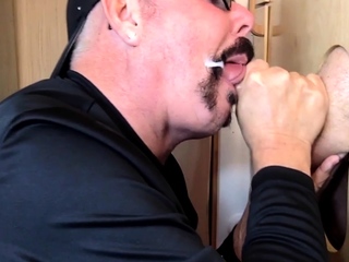 Gloryhole cum in mouth BJ DILF sucks rod