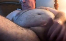 Amateur Bear Daddy Masturbating