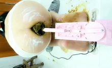 Amateur lalin girl toying her holes