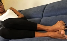 Amateur Foot Fetish Girlfriend Sucks and gives a Footjob