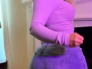 Blonde emo amateur solo masturbation