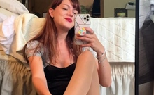 Amateur Foot Fetish Girlfriend Sucks and gives a Footjob