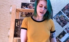 Freaky Teen Gives Mind-Blowing Blowjob - Amateur POV Fun