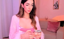 Brunette Solo Webcam Masturbation