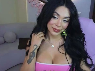 MILF with Big Boobs enjoying herself on cam