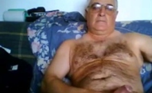 Amateur Hot Hairy Daddy